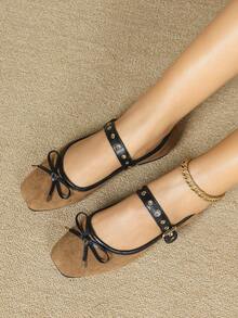 Women's French Retro Mary Jane Flats Contrast Color Buckle Shoes - Camel - View 3