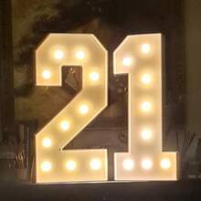Large 28.7-Inch Marquee Numbers With Warm Yellow LED Light | Luminous Decoration For Parties, Weddings & Celebrations | Warm Lighting - 黃色 - 查看 3