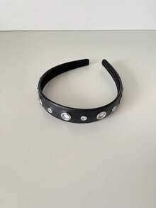 1 pieza Diadema de estilo punk metálica de verano con remaches, accesorios de cabello casual de nicho negro versátil