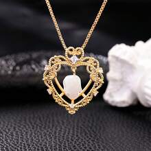 One Gothic-Style Skull Pendant Necklace Made Of Resin, Featuring A Heart-Shaped Design And Inlaid With Synthetic Cubic Zirconia; Suitable For Women; A Perfect Valentine's Day Gift; Fashionable Jewelry. - 金色 - 查看 3