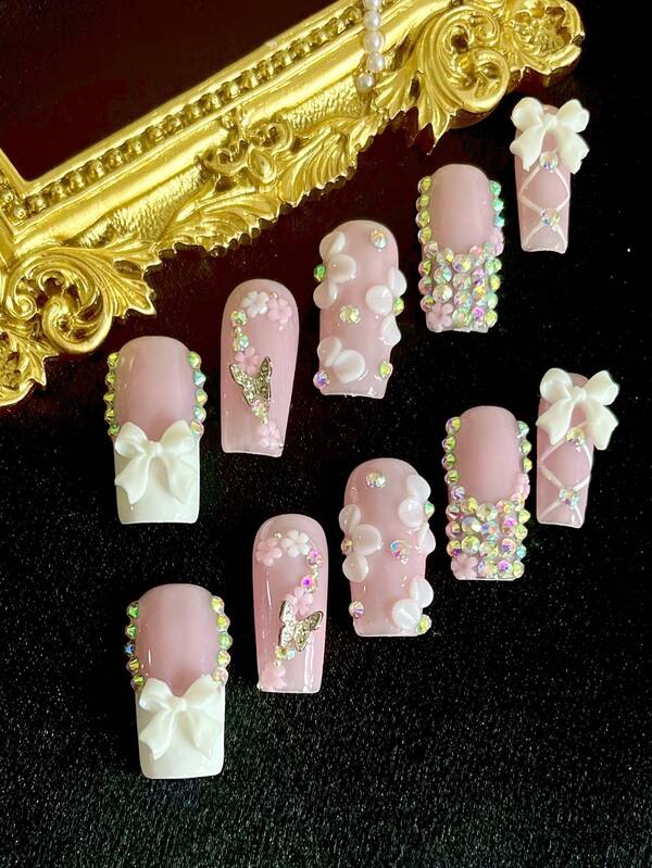 10 piezas de uñas postizas cortas hechas a mano para fiestas y uso diario, con rhinestones 3D, para niñas, fáciles de usar. 10 piezas de uñas postizas hechas a mano estilo Y2K, con gemas artificiales brillantes, para primavera y verano, adecuadas para festivales, fiestas y uso diario de niñas y mujeres (Nota: el color de los accesorios es aleatorio)