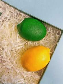 Remplissage de boîte-cadeau en fibres de raphia multicolores. Papier déchiqueté ondulé pour le remplissage de paniers/boîtes cadeaux, fournitures d'emballage, en plusieurs couleurs. Anniversaires, fêtes, Saint-Valentin, Saint-Valentin noire, mariage de la Saint-Valentin, anniversaire, fournitures, décorations