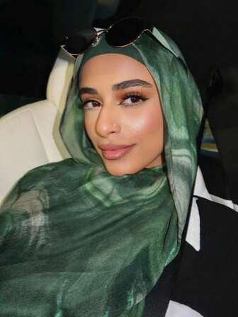 1 件大理石水彩印花头巾，休闲时尚女士围巾，轻质单面印花材料头巾，适合所有季节，适合旅行、日常着装或阿巴亚礼拜