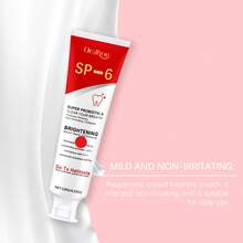 牙齿亮白牙膏，用于清洁牙齿污渍和黄牙，含有温和成分，呵护口腔健康