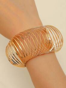 HOTNICE Brazalete circular geométrico de moda y personalizado, temperamento de alta gama para mujeres, brazalete redondo plano de primavera retro de lujo ligero - Multicolor - Ver 3