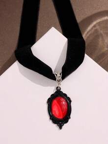 1pc Fashion Gothic Style Rhinestone Heart, Cross, Thorn Heart Pendant Necklace, Unique Punk Jewelry For Women, Suitable For Party, Holiday Wear