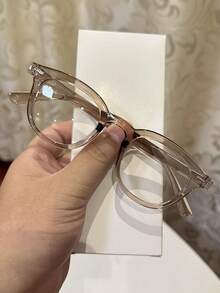 1副女士休闲复古黑色方形透明镜片眼镜，适合日常佩戴和街头摄影 - 彩色 - 查看 4