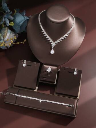 5pcs Luxury Rhinestone Jewelry Set: Necklace, Earrings, Bracelet And Ring, Suitable For Women's Daily Commute, Wedding, Party, Holiday Gift