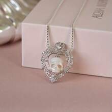 One Gothic-Style Skull Pendant Necklace Made Of Resin, Featuring A Heart-Shaped Design And Inlaid With Synthetic Cubic Zirconia; Suitable For Women; A Perfect Valentine's Day Gift; Fashionable Jewelry. - 金色 - 查看 9