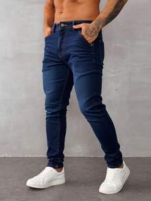 Diseño slim fit en denim azul índigo con costuras en contraste, ajuste moderno y cómodo, ideal para outfits casuales o semi-formales. Resistente, versátil y con estilo atemporal. - Azul lavado oscuro - Ver 2