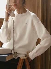 Alicedudu Women's Vintage Minimalist Wave Hem Crew Neck Sweater, Autumn/Winter