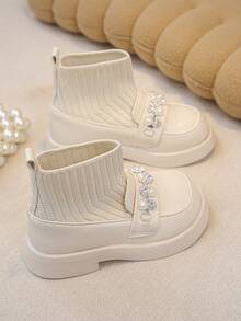 1 双女童珍珠和水钻装饰针织舒适平底踝靴，适合秋冬季日常和户外穿着