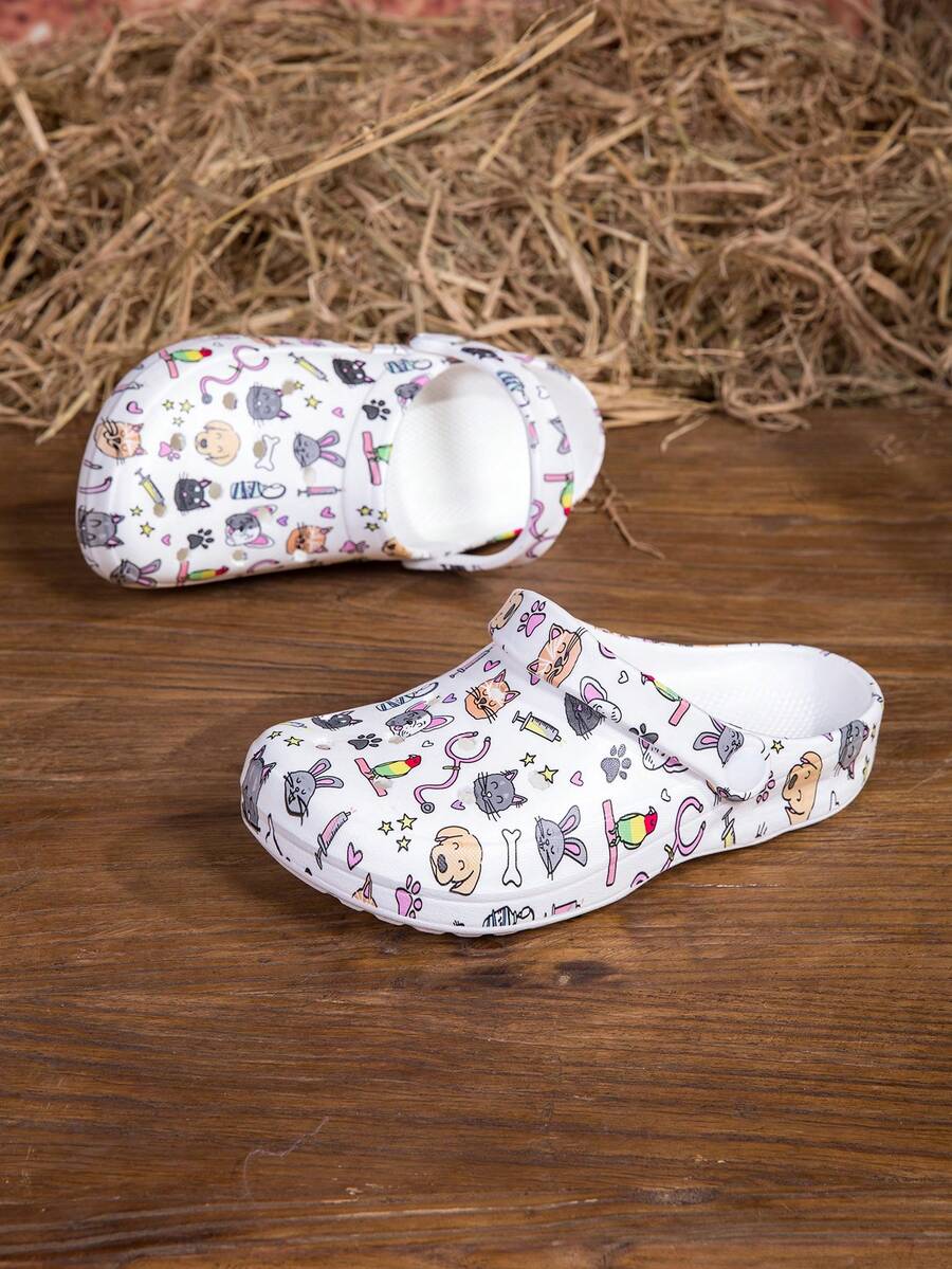 New Women Garden Shoes, Adjustable Loose Flat Slippers, Bedroom/Travel/Beach Slide Sandals, Closed Toe Slippers - Multicolor - View 1