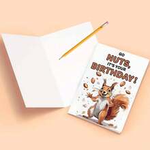 有趣的松鼠发疯生日贺卡，一张异想天开的卡片，上面有一只爱吃坚果的松鼠，非常适合作为送给朋友、兄弟姐妹或同事的俏皮、幽默的礼物，让他们欢笑着庆祝生日。 - 多色 - 查看 7