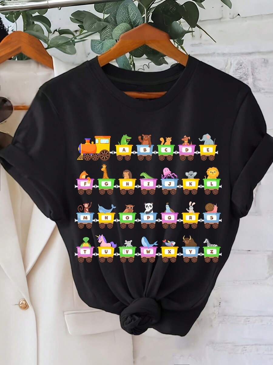 26 Letras Tren - Camiseta de Manga Corta Estilo Regular - Negro - Ver 1