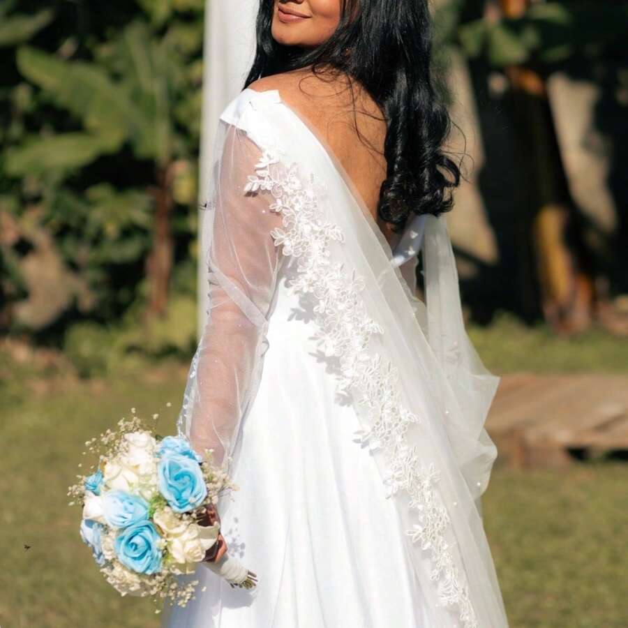 1pc Bridal Lace Trim Shawl Faux Pearl Detail Lace Bridal Cape, Hot Air Can Reduce Wrinkles