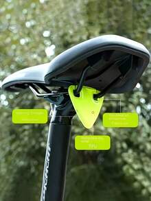 2 件装反光自行车安全三角尾灯 - 无需电池，夜间骑行高能见度 PVC 安全贴纸，紧急警告信号，多色反光条，自行车配件，圣诞节最佳，感恩节完美之选