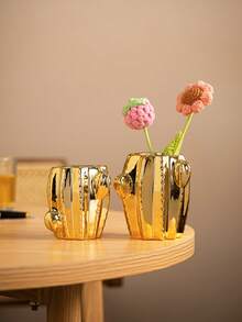 1 pieza Jarrón cerámico pequeño y delicado, color dorado, estilo moderno y lujoso, adecuado para decoración de mesa, boda, fiesta, hogar, oficina, hotel, regalos, decoración del hogar, vuelta al cole, decoración de habitación, suministros escolares, jarrón para flores, jarrón de vidrio