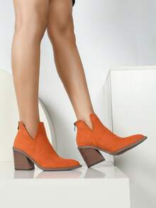 2024新款法式踝靴女款，英伦风秋冬新款粗跟尖头西部靴，后拉链设计 - 橘色 - 查看 5
