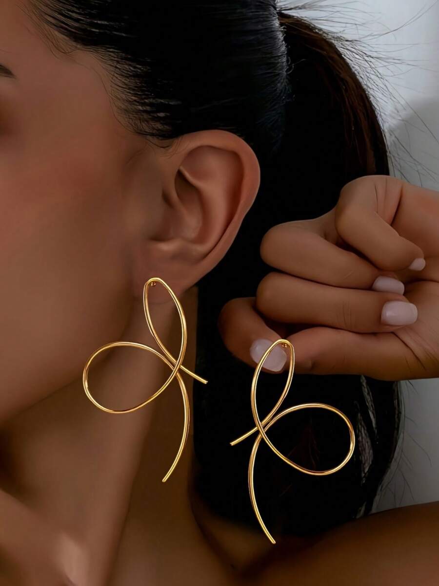 1 Cặp bông tai nữ cổ điển tối giản màu vàng rỗng hình học nơ phóng đại, thích hợp để đeo hàng ngày và làm trang sức dự tiệc - Vàng - Xem 1