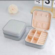 1 cutie organizator de bijuterii, cutie portabilă pentru depozitarea cerceilor, colierelor și inelelor, cutie mini compactă pentru bijuterii, suport pentru bijuterii din piele PU, cadou perfect pentru femei și fete, potrivit pentru cercei, inele, coliere, brățări, petrecere de nuntă