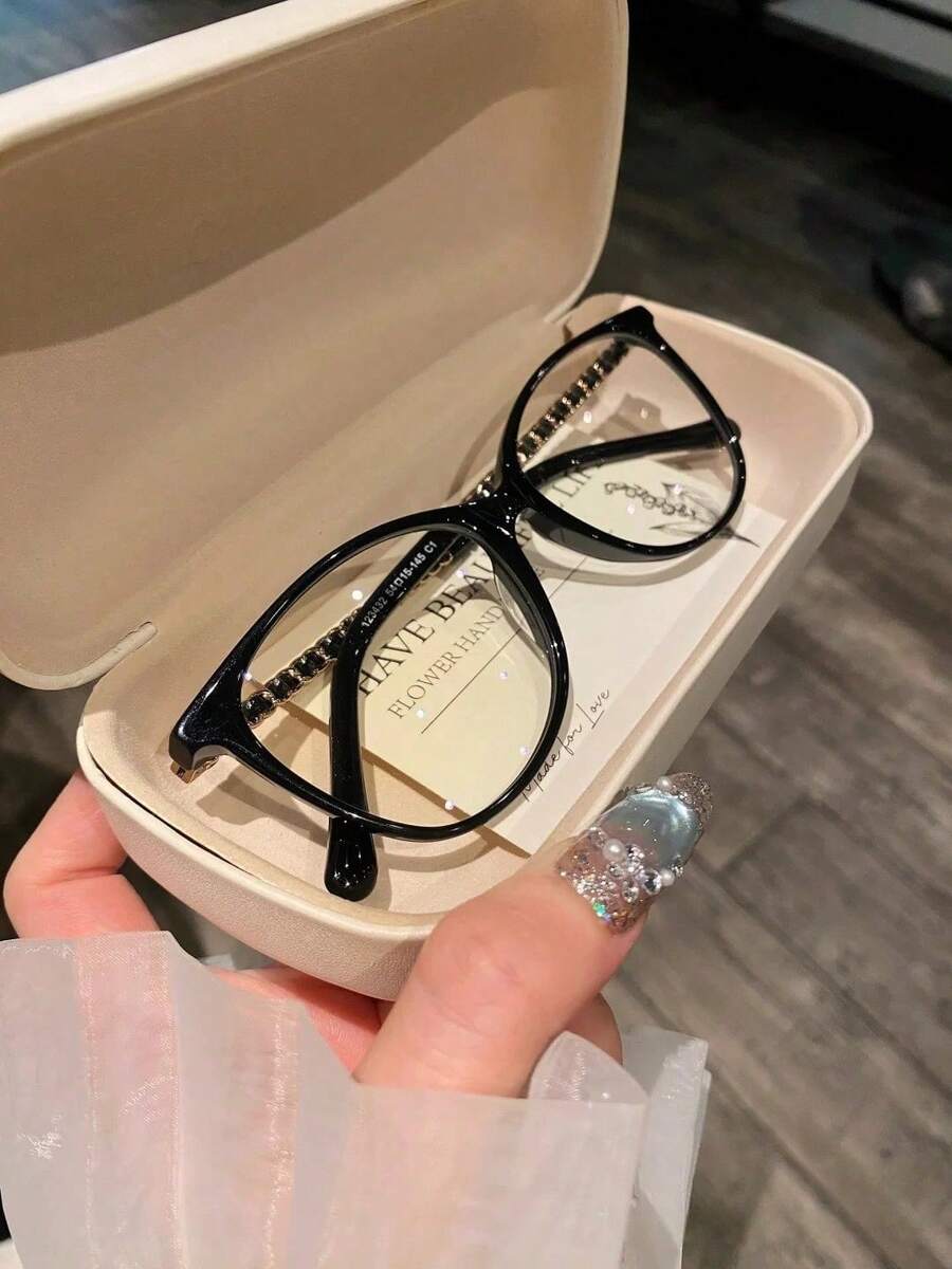 Luxurious Ladies' Flat Blue Light Glasses  I've Found A Treasure!! Elegant Glasses To The Core,A Pair Of Glasses That Will Make Your Heart Flutter,Suitable For All Face Shapes, Making The Face Look Smaller,High-End And Luxurious Tortoiseshell Color Spectacle Frame,Blue Light Glasses For Woman Men Safety Glasses  Glasses Protection Computer Gaming Glasses Women Cute Light Weight Red Frame Oversized Non Prescription Small Face Square Cat Eye Reduce Eye Fatigue On Computers, TVs, Phones, And Games, Suitable For Computer Lense Screen Protector Plain Glasses Clear Lens Glasses Blue Light Light Blocking Glasses Blue Light Glasses Light Glasses For For Women Men Light Glasses For Glasses For Women 99 Blue Light Glasses For Woman Blue Light Glasses Women/Men, Fashion Round Frame UV Ray Filter Computer Gaming Glasses Computer Glasses - Anti Eyestrain & UV Glare Protection Anti Glare - 亮黑 - 查看 1
