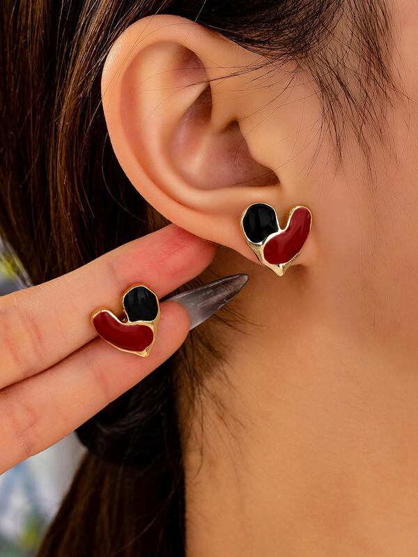 1 par de pendientes de botón con forma de corazón retro y versátil para mujeres