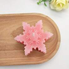 1pc Christmas Snowflake Shaped Scented Candle, Home Decor Fragrance Ornament Christmas Decorations Room Decor, Christmas Gifts