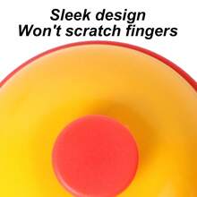 2pcs/4pcs Random Color Metal Hand Clapper Bell, Multi-Functional Call Bell For School Desk Buzzer, Classroom, Kitchen, Restaurant, Bar, Tabletop Games, Pet Training And Interactive Entertainment, No Power Or Battery Required