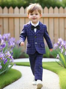 三件套男童西装套装，男童正式礼服套装，适合婚礼、生日、钢琴演奏会等场合，包含外套、裤子和领结，秋冬季款。