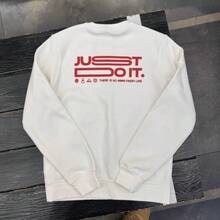 Nike 男士户外运动休闲舒适圆领套头长袖保暖卫衣，带刺绣logo，建议选大一码