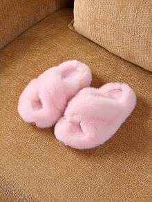 1 Pair Children's Fashionable Fluffy House Slippers, Warm And Comfortable Criss-Cross Slippers