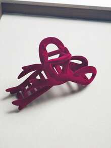 1pc Women's Solid Color Autumn/Winter Flocked Bow Tie Ribbon Flocked Hollow Big Hair Clip, Elegant Sweet Fashion Campus Matching, Suitable For Party, Ball, Daily Matching Fall Fashion Claw Clips Winter Hair Accessories Hair Claw Hair Clutch Clips For Hair For Vacation Outfits Woman