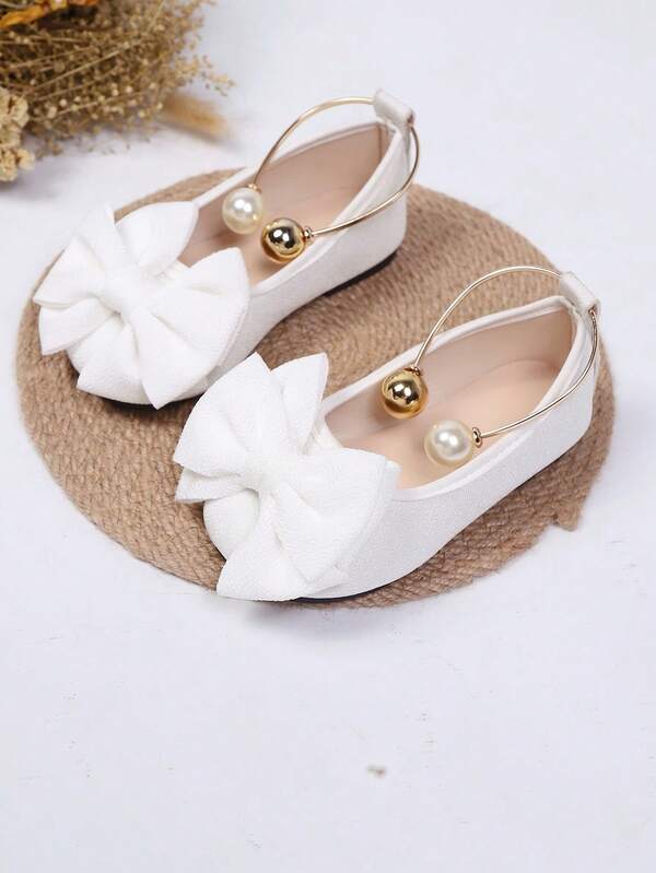 1 Pair White Fabric Bow Decor Soft Fabric Flat Loafers, White Large Pearl Metal Decor Minimalist Design, TPR Sole Round Toe Fashion Classic Slip-On Casual Flats Suitable For 3-12 Years Old Female Students For Daily, Casual, Holiday, Campus Wear, Autumn/Winter New