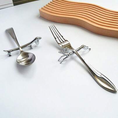 1/2/4/8 件铝制动物筷子架 - 优雅的餐桌配件，轻巧奢华的狗和鹿设计勺架，适合家庭和酒店使用