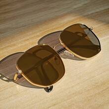 Vintage Punk Style Large Frame Gold Metal Frame Fashion Glasses - Suitable For Men And Women, Ideal For Fashionable Outfits - Vàng đôi xám - Xem 8