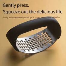 1 قطعة عصارة ثوم من الفولاذ المقاوم للصدأ - مفرمة ثوم يدوية قوية بمقبض إرجونومي، تصميم آمن للغسالة الآلية، سحق الثوم بسهولة بدون كهرباء، أداة مطبخ حديثة | مادة سهلة التنظيف، مفرمة ثوم