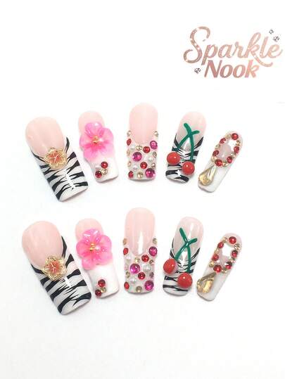 10-teiliges Set aus reinen handgefertigten tragbaren Nägeln, 33 mm quadratische Nägel, 2025 Sommer Millennium Stil Nagelset, Halloween Nägel, Weihnachtsnägel, limitierte Feiertags-Edition, süßer Y2K Stil, Aufklebe-Nägel, kurze Nägel Nagelbedarf, Strandutensilien, kurze Sommernägel, süße Nägel, Nagelkunst, Sternstil