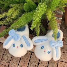 XIXITIAO 1 para całkowicie zakrytych płaskich kapci z muszką i królikiem, ciepłe buty ciążowe, grube, miękkie, płaskie kapcie z głową królika na zimę, buty ciążowe do domu, puszyste, płaskie kapcie z uszami królika dla kobiet na zimę - Biały - Zobacz 11