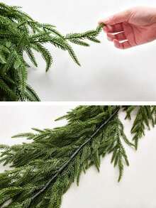 1Pc 9-Foot Norfolk Pine Christmas Wreath Features Realistic Cedar Wood And Is Suitable For Indoor And Outdoor Christmas Decorations Such As Fireplace Mantels, Tables, And Stair Railings. Ideal For Home Decor In Living Rooms, Bedrooms, And Other Rooms, It's A Perfect Choice For Christmas Decorations.