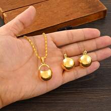 1 Set Golden Color Hollow Jewelry Set, Classic Earrings & Necklace 2 Pieces Set, Minimalist Cute Geometric Set, African Arabic European & American Women Jewelry Gift, Holiday Party Wedding Engagement Gift
