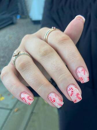 圣诞美甲，24 件/套，甜美可爱的圣诞短方形手杖糖果压指甲套装适合辣妹、办公室女性、派对、约会、日常穿着和派对使用