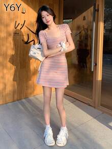Y6Y 夏季多巴胺彩色条纹圆领短袖女式时尚度假收腰2025新款秋季短裙优雅 - 玫紅色 - 查看 10