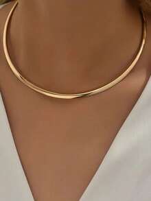 Golden Glossy Collar