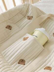 1 pieza/Set Bolso pañalero de gran capacidad, adecuado para recién nacidos y papás; diseño de múltiples bolsillos con compartimentos funcionales para organizar los artículos esenciales del bebé; apertura con solapa con cremallera superior para un fácil acceso; adornado con un parche decorativo de oso lindo para diversión