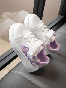 Campus Children's Comfortable Heart-Shaped Decorative Casual Sports Shoes, Students' Outdoor Sports And Daily Wear Sports Shoes, Autumn