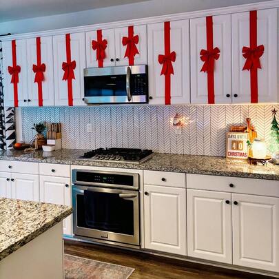 4 piezas de cintas y lazos navideños para gabinetes, cintas rojas navideñas para puertas de gabinetes de cocina, grandes lazos para coronas navideñas, árboles, decoraciones de envoltura para fiestas, hogar, habitación, decoración de Año Nuevo