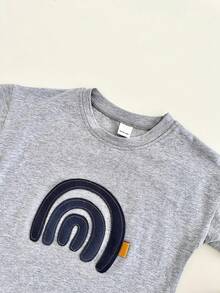 新生兒男女彩虹拼布T恤和短褲夏季休閒2件套裝