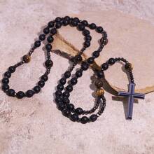 1 pieza Collar de estilo bohemio con piedras naturales, cuentas de piedra volcánica, hematita, ónix negro y colgante de cruz, adecuado para uso diario en todas las estaciones, ideal como regalo y que trae buena suerte y riqueza
