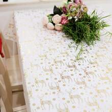 1 Piece Tablecloth Foil Print Christmas Snowflake Stag 59*59inch/59*102.36inch/59*120inch Golden Glow Fabric Holiday Brunch Potluck Family Gatherings Or Romantic Dinner Parties Themed Events Xmas Home Styling Even Photo Backdrops Festival Market